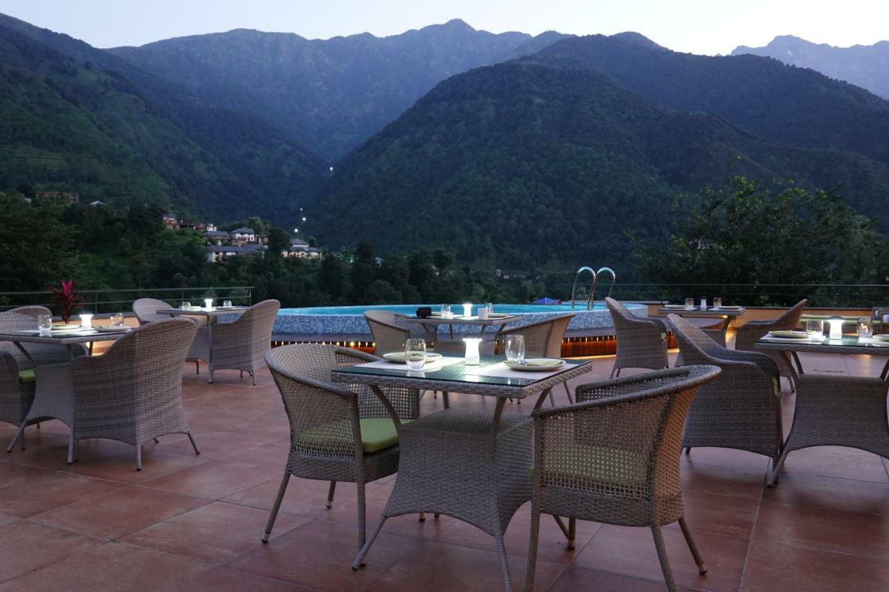 Araiya Palampur Hotel Buitenkant foto