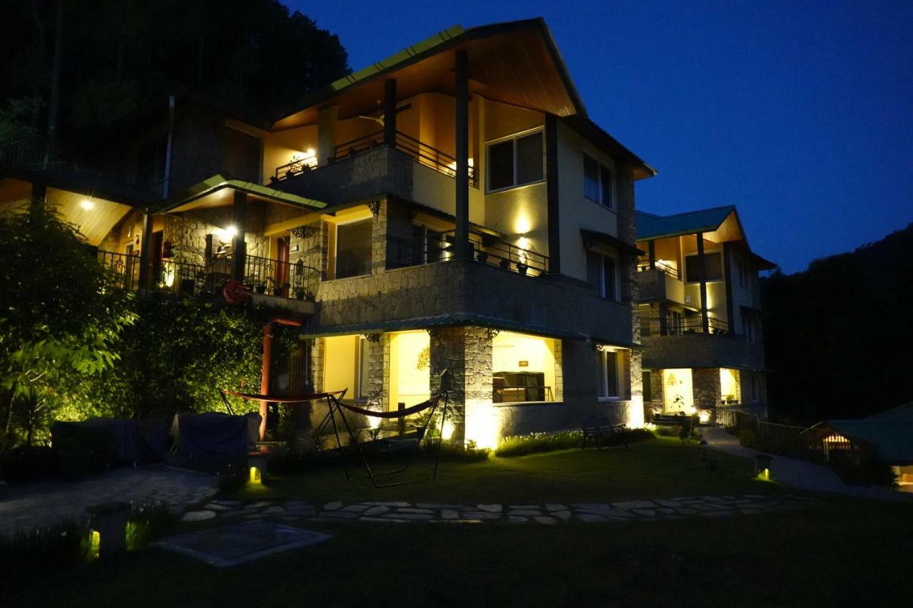 Araiya Palampur Hotel Buitenkant foto
