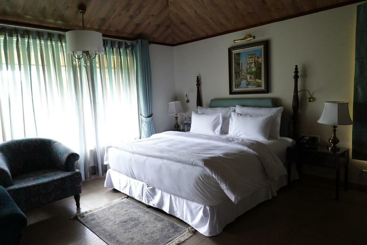 Araiya Palampur Hotel Buitenkant foto